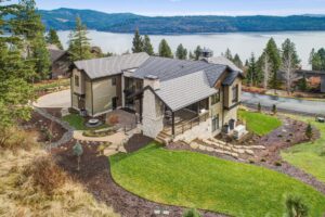 d-residence-in-The-Club-at-Black-Rock-mittmann-architect-back