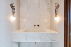 d-residence-in-The-Club-at-Black-Rock-mittmann-architect-bathroom-sink