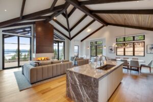 d-residence-in-The-Club-at-Black-Rock-mittmann-architect-gathering-room