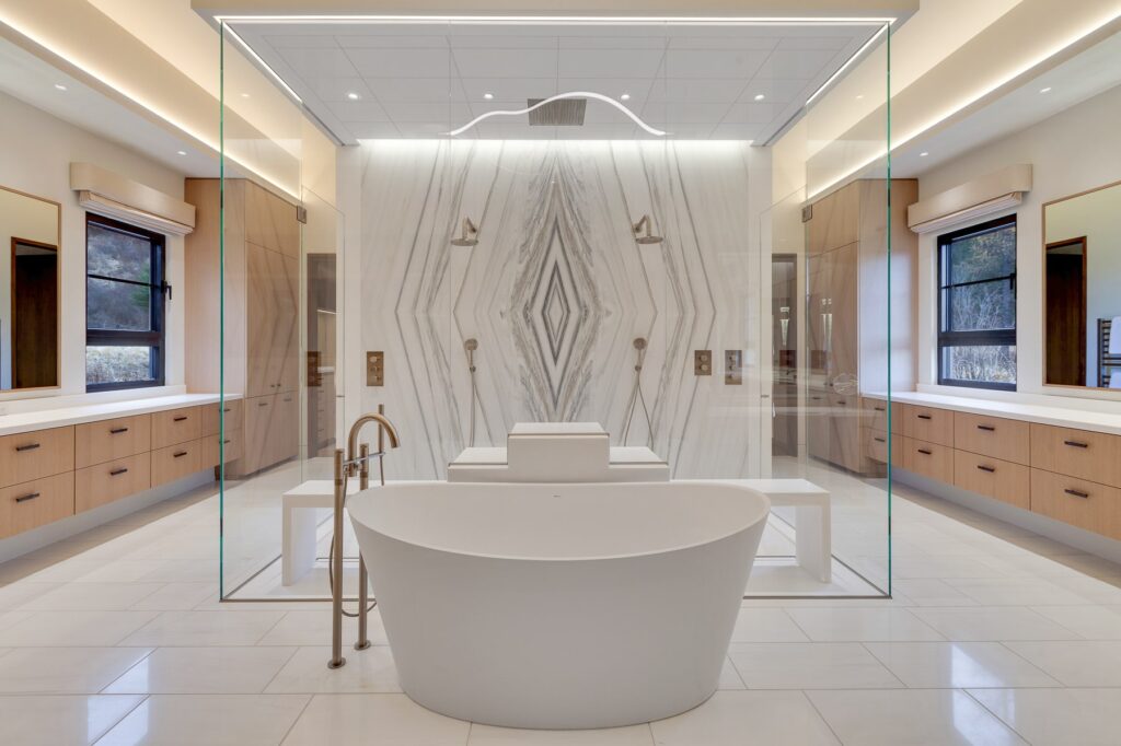 d-residence-in-The-Club-at-Black-Rock-mittmann-architect-tub