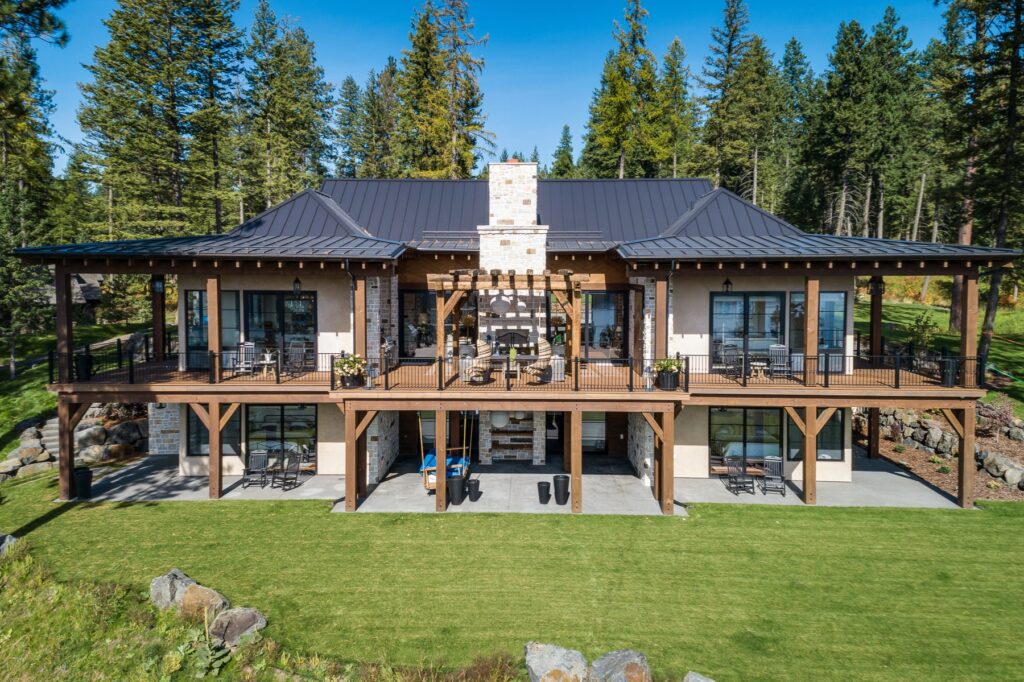 holley-residence-lake-view