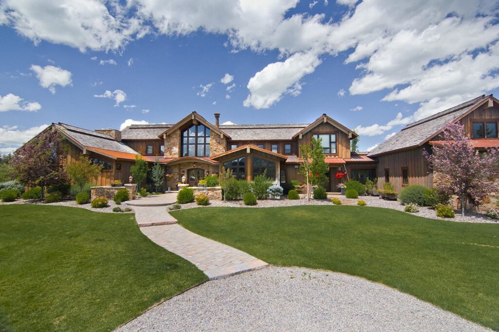 jackson-hole-residence-mittmann-architect-kitchen-front