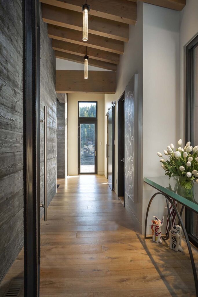 riccobene-residence-mittmann-architect-hall