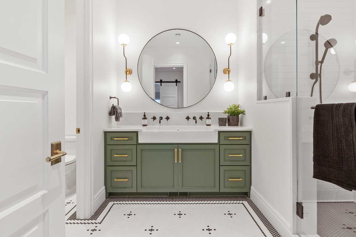 mittmann-architect-Everwell-Bay-residence-bathroom