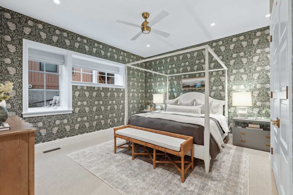 mittmann-architect-Everwell-Bay-residence-bedroom